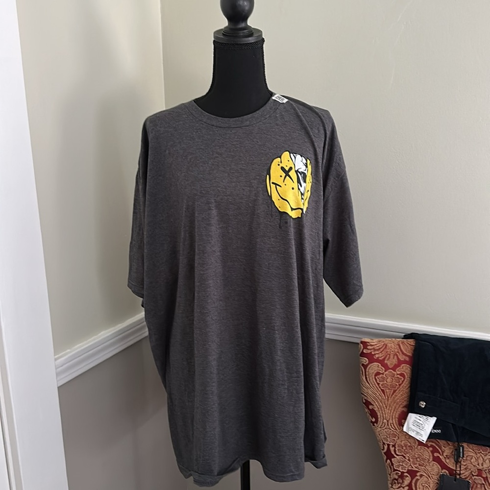 I’m broken Tshirt short Sleeve Sz Lg